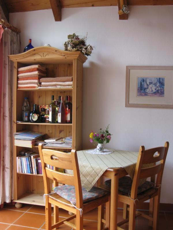 Apartments Bed & Breakfast Brueckner Willanzheim Esterno foto